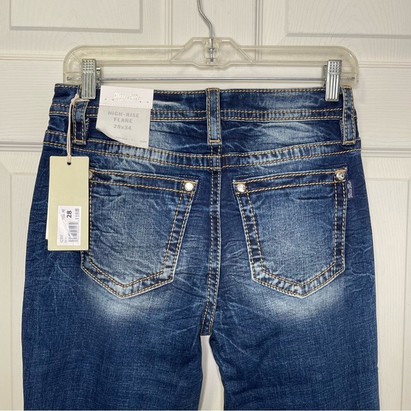 Miss Me Stars n Stripes High Rise
Flare Jeans - Picture 12 of 12